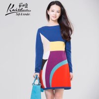 金开顺2015秋冬新款100%山羊绒衫拼色女士针织中长款圆领套衫毛衣