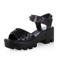 羽陌伦诗 新款韩版凉鞋防水台方跟夏季凉鞋 Z315