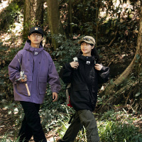 蒙洛里克2023春秋季单层防风防水冲锋衣情侣款旅游登山服夹克MYJ23-741