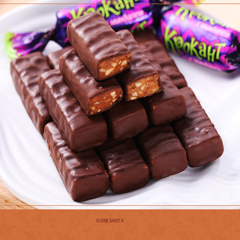 俄罗斯进口糖果 巧克力硬糖 KDV杏仁夹心紫皮糖品尝包袋装500g 休闲零食