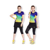 户外运动羽毛球服套装女款 修身显瘦短袖7分裙短裤套装