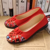 兰顿犀牛 2016春夏季新款韩版老北京布鞋女鞋绣花鞋民族风广场舞蹈汉服妈妈鞋休闲平底防滑豆豆鞋