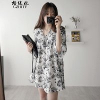 格缇妃 δ8007#夏新韩国浪漫花朵小女人褶皱V领娃娃迷你印花连衣裙