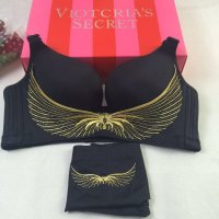 格缇妃 ぶ014#新款半片式刺绣展翅高飞无痕无钢圈超聚拢调整型文胸内衣套装