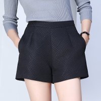 沫沫依莉 韩版休闲短裤女夏季纯色宽松显瘦A字型短裤热裤加大码