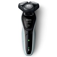 飞利浦（PHILIPS）电动剃须刀S5080三刀头全身水洗荷兰原装进口刀头男士充电式剃须刀电动刮胡刀胡须刀三刀头旋转式