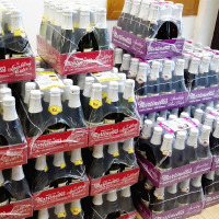新春好礼 中锦生鲜 玛天尼起泡果汁 美国进口100%选用美国5种不同品种的新鲜苹果榨汁而成750ML/瓶 12瓶/箱