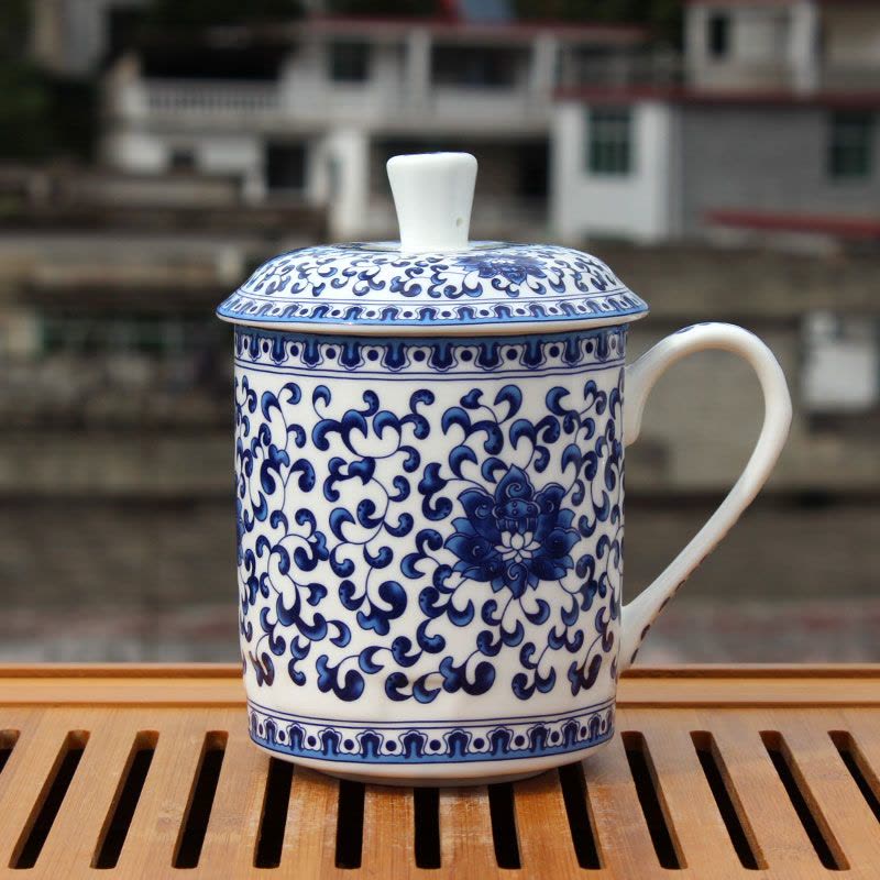 LICHEN陶瓷茶杯景德镇骨瓷办公迎宾泡茶水杯500ml图片