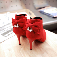 金狒狒秋冬新款短靴尖头细跟短筒靴潮流大小码女鞋