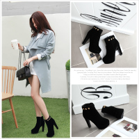 金狒狒时尚圆头高跟防水台短靴秋冬保暖女靴子时尚马丁靴