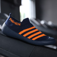 室内健身鞋女男瑜伽软底轻便轻盈跑步透气瑜伽条纹耐磨套脚袜子鞋跳绳减震跑步鞋