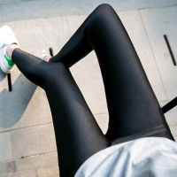 2017夏季薄款光泽裤瘦腿裤超弹力贴身显瘦外穿打底裤九分裤 春秋款