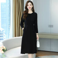 魅言魅语(MeiYanMeiYu)赫本风连衣裙女2021年秋季新款韩版显瘦温柔风黑色长袖系腰带收腰裙子
