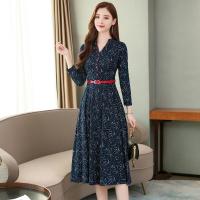 魅言魅语(MeiYanMeiYu)2021秋装新款长袖收腰小碎花连衣裙女