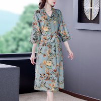 魅言魅语(MeiYanMeiYu)2021秋款V领收腰显瘦气质洋气妈妈装碎花大码连衣裙