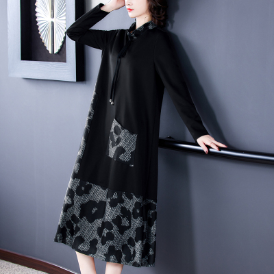 魅言魅语(MeiYanMeiYu)黑色拼接连衣裙女2021年秋季新款宽松大码洋气中长款遮肚显瘦裙子