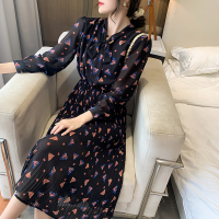 魅言魅语(MeiYanMeiYu)2021秋季中长款蝴蝶结碎花长袖雪纺连衣裙