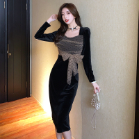 魅言魅语(MeiYanMeiYu)2021年秋季新款法式方领时尚优雅小黑裙中长款连衣裙