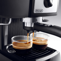 德龙 Delonghi/德龙 EC152 家用泵压意式咖啡机 小身材大功能