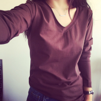 新款秋装韩版纯色简约V领长袖t恤衫潮学生大码修身显瘦打底衫潮上衣服