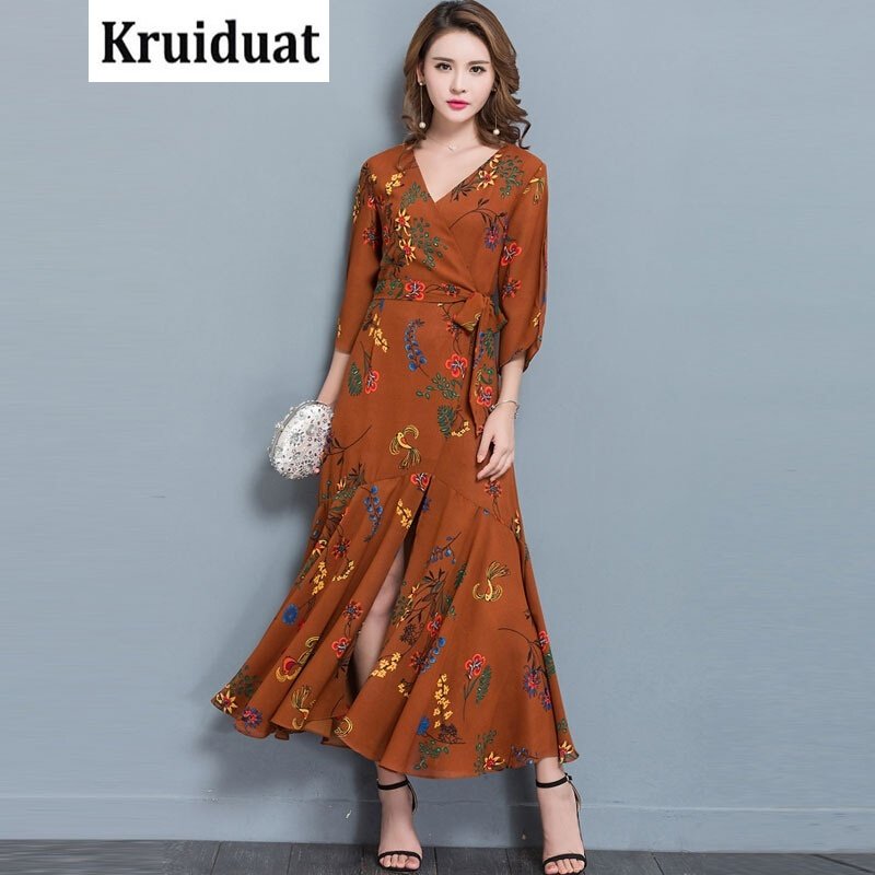 Kruidvat2017夏新款女复古V领修身显瘦花朵雪纺连衣裙咖啡色