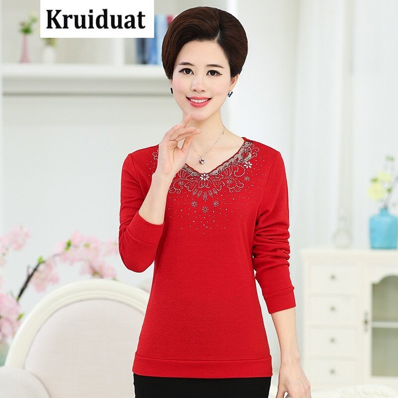 Kruidvat中老年人女装新款春装时尚针织镶钻蕾丝边打底衫妈妈显瘦计Z041