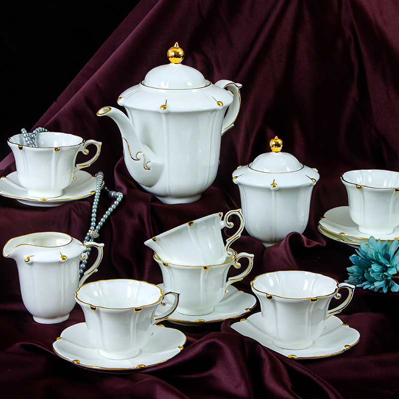 高档骨瓷咖啡具套装景德镇15头下午茶具欧式手工描金陶瓷饮具咖啡茶杯
