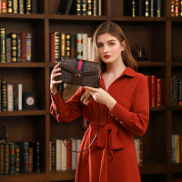 MKJ专柜正品女包2023新款斜挎包真皮洋气单肩小方包简约百搭高级小包