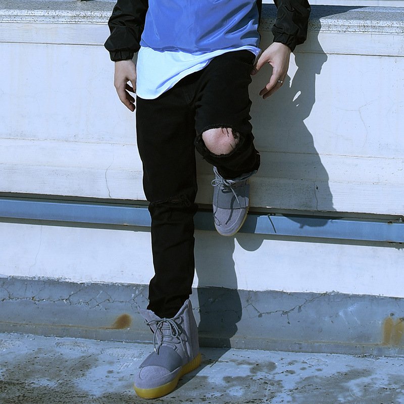 莞馨(wanxin)新款欧洲站风靡潮爆街头嘻哈系暗黑膝盖破洞小直筒破坏休闲牛仔裤男裤