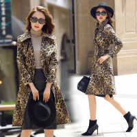 莞馨2017秋装女装豹纹印花风衣春大码外套女中长款潮