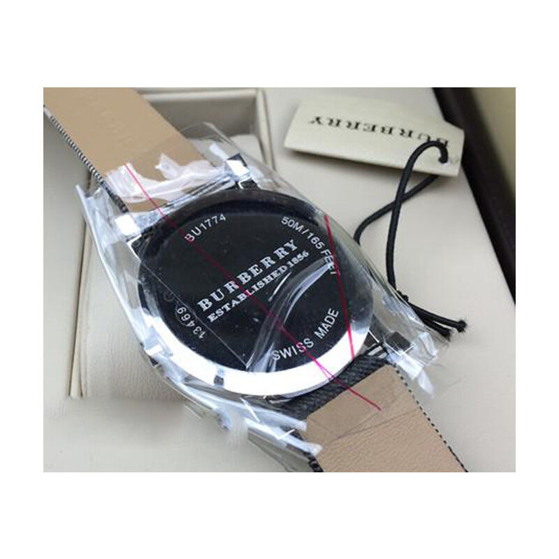 博柏利(BURBERRY)手表 时尚瑞士品牌皮革表带经典英伦风情男士石英表 BU1774