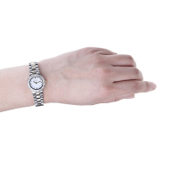西铁城(CITIZEN)手表时尚简约钢带光动能女士腕表