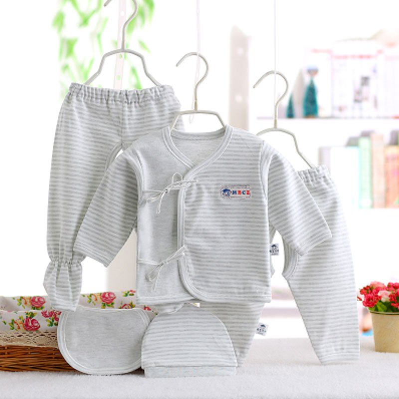 新生儿衣服0-3个月 初生婴儿打底内衣套装和尚服春秋夏季2017新品简约可爱卡通小动物小清新多款多色可选