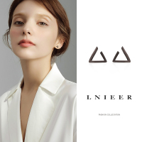 S999纯银养耳洞耳钉女三角形耳环睡觉免摘简约几何养耳棒学生耳饰送女朋友老婆情人节七夕生日礼物