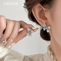 渐变蓝色蝴蝶耳钉女2025春季新款气质花朵耳环小众设计韩国耳饰送女朋友老婆情人节七夕生日礼物