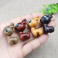 厂家直销檀木小鹿吊坠DIY包挂手机链木雕汽车挂件工艺礼品小摆件送女朋友老婆情人节七夕生日礼物