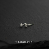 养耳洞耳钉女纯银小简约耳饰耳环睡觉免摘迷你玫瑰花耳骨钉精致送女朋友老婆情人节七夕生日礼物