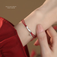 新中式年年有余小鱼手链红色新年喜庆手绳女小众简约国潮手饰批发送女朋友老婆情人节七夕生日礼物