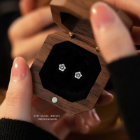 s999足银蔷薇花耳钉女迷你小巧简约气质甜美小清新设计感耳饰批发送女朋友老婆情人节七夕生日礼物