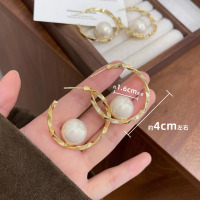 欧美复古港风珍珠金属波浪耳环轻奢高级小众设计夸张百搭气质耳圈送女朋友老婆情人节七夕生日礼物