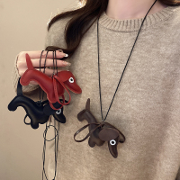 卡通皮质腊肠小狗项链女韩系可爱长款挂脖配饰设计感挂眼睛毛衣链送女朋友老婆情人节七夕生日礼物