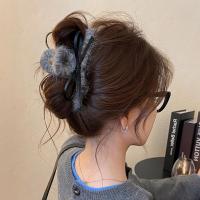 秋冬毛线皮质蝴蝶结抓夹女后脑勺2024新款高级感鲨鱼夹子发夹发饰送女朋友老婆情人节七夕生日礼物