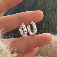 纯银镂空花朵耳环女小众设计感轻奢气质耳扣养耳洞百搭银饰潮送女朋友老婆情人节七夕生日礼物