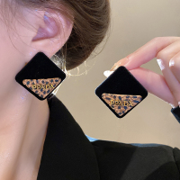 复古菱形豹纹耳钉2024新款独特耳环小众设计感时尚气质耳饰女送女朋友老婆情人节七夕生日礼物