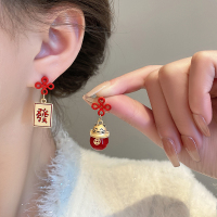 中国结招财猫红色耳环2023新款耳饰秋冬新年耳钉女小众设计感送女朋友老婆情人节七夕生日礼物