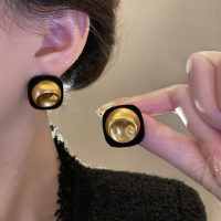 复古植绒几何耳钉轻奢高级感气质极简金属耳环2024新款耳饰女送女朋友老婆情人节七夕生日礼物