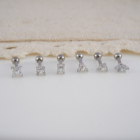 百搭基础款韩国进口 极迷你偏光几何长方形三角耳骨钉耳蜗耳门送女朋友老婆情人节七夕生日礼物