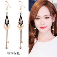 韩版新款钛钢耳环超仙几何黑色三角流苏耳坠气质长款防过敏耳勾女送女朋友老婆情人节七夕生日礼物