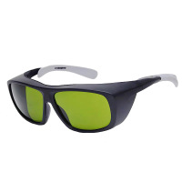 卡兰达BD7TD1023109R2B焊接防护眼镜15*5*2.5(计价单位:个)