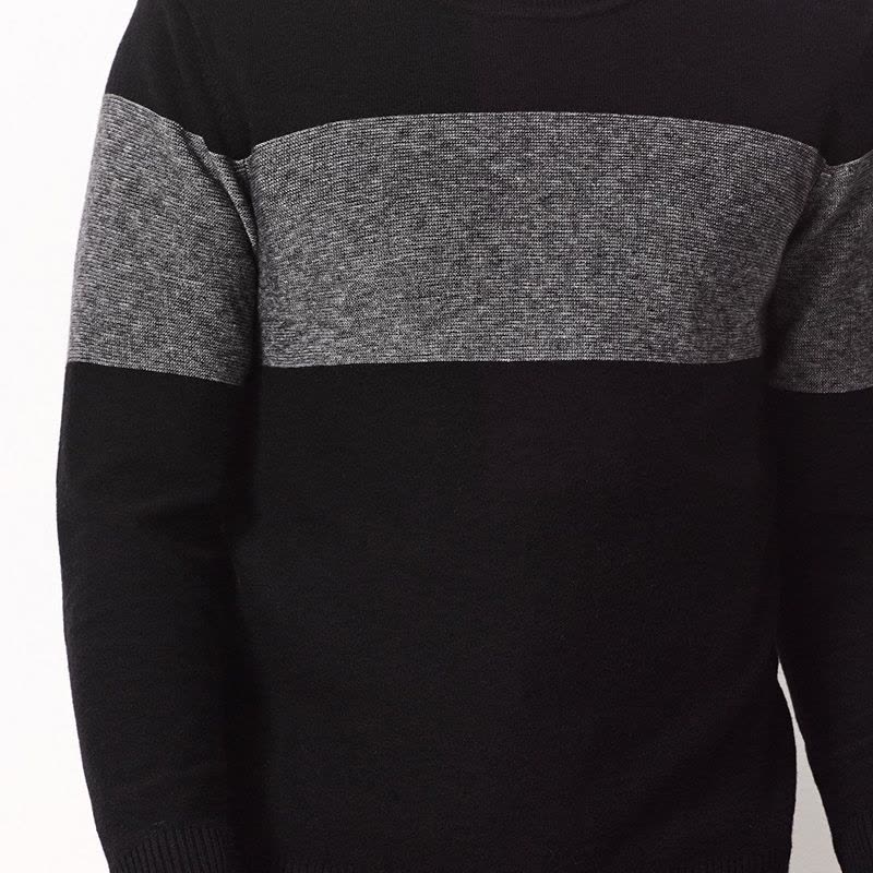 杰米克(JenMick)2018春季新款（稍宽松）黑色灰条时尚羊毛衫图片